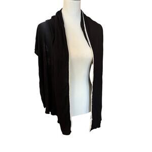 black and faux pearl scarf one size